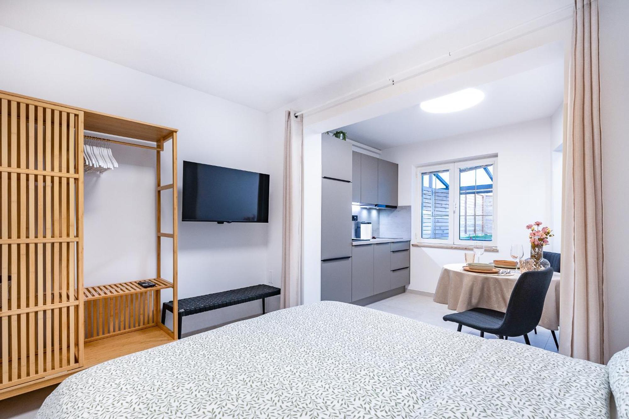 Isolana Apartment Izola Eksteriør billede